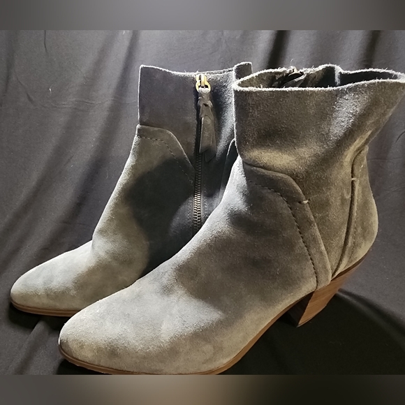 Splendid Blue Suede Ankle Boots - Picture 6 of 6